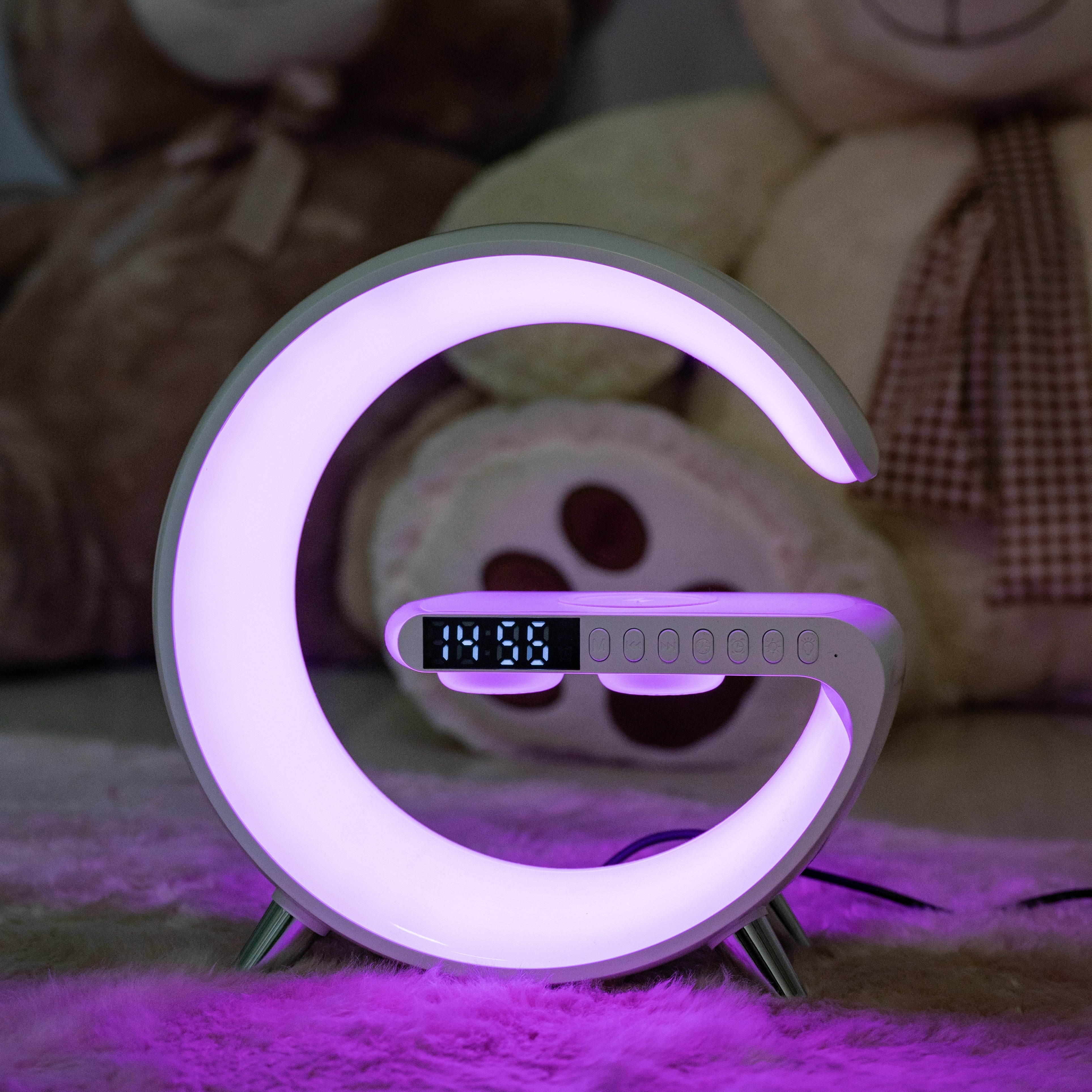 Смарт Лампа 4в1 - Будилник, Тонколона, Лампа, Безжично заряднo